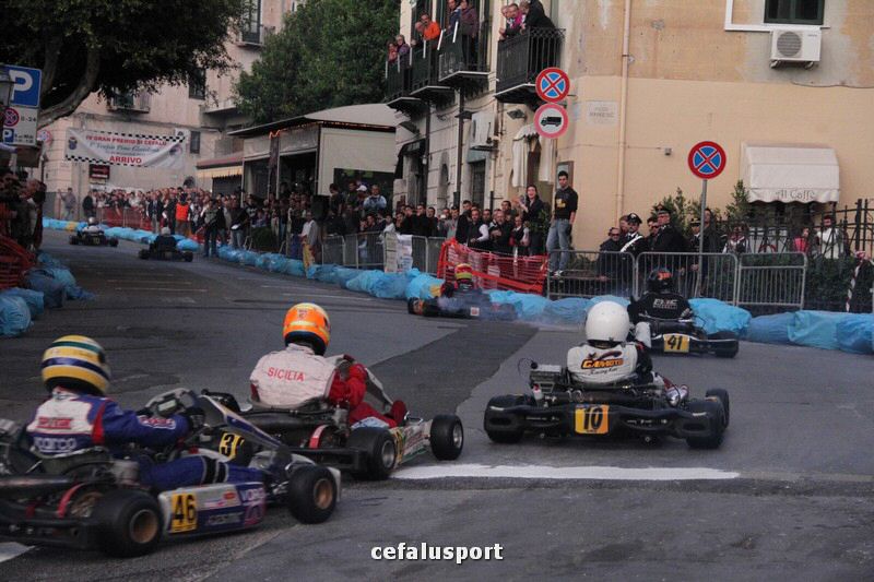 111120 sport2 422_tn.jpg